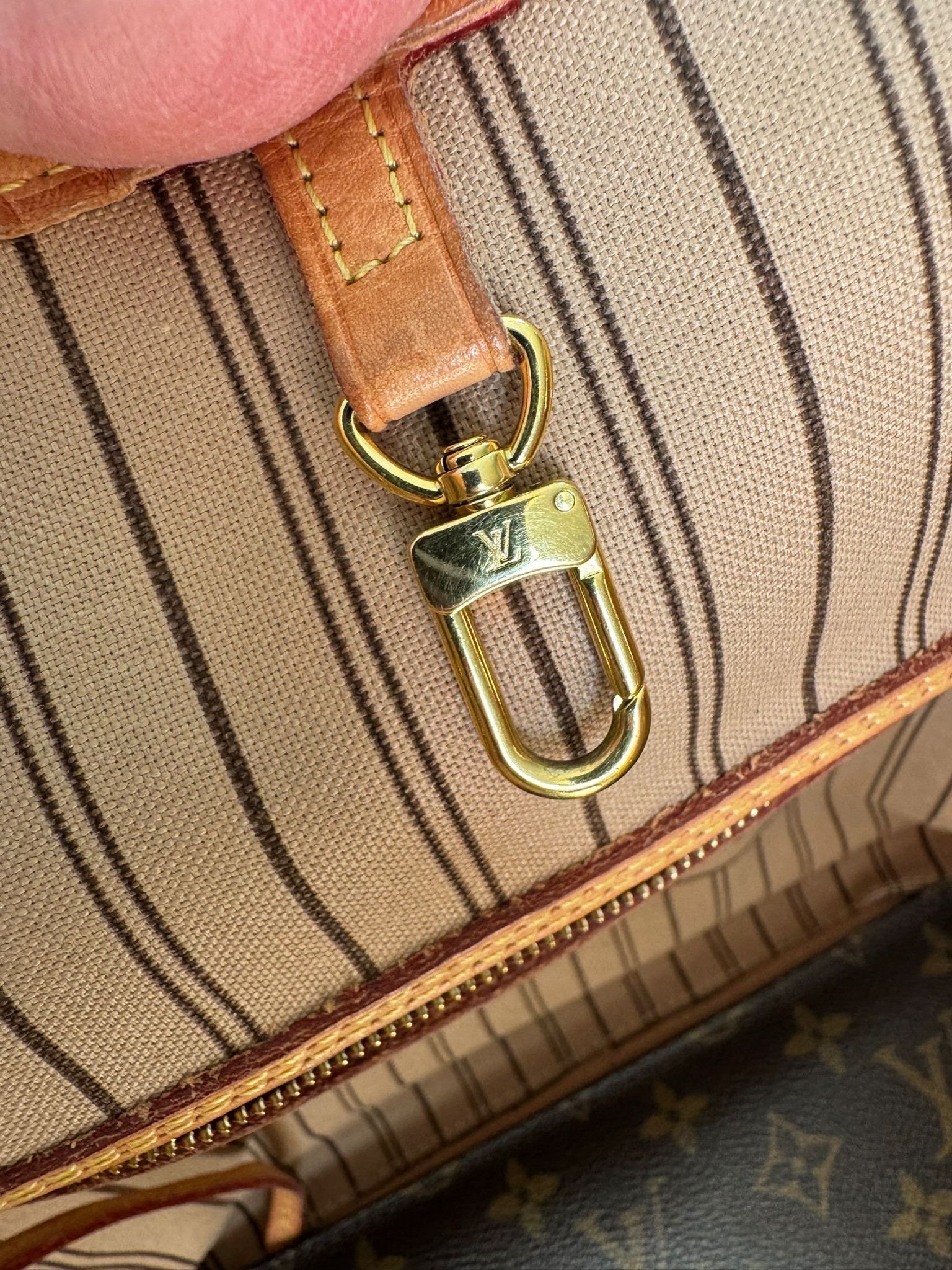 Louis Vuitton Neverfull MM – Monogram – Image 8
