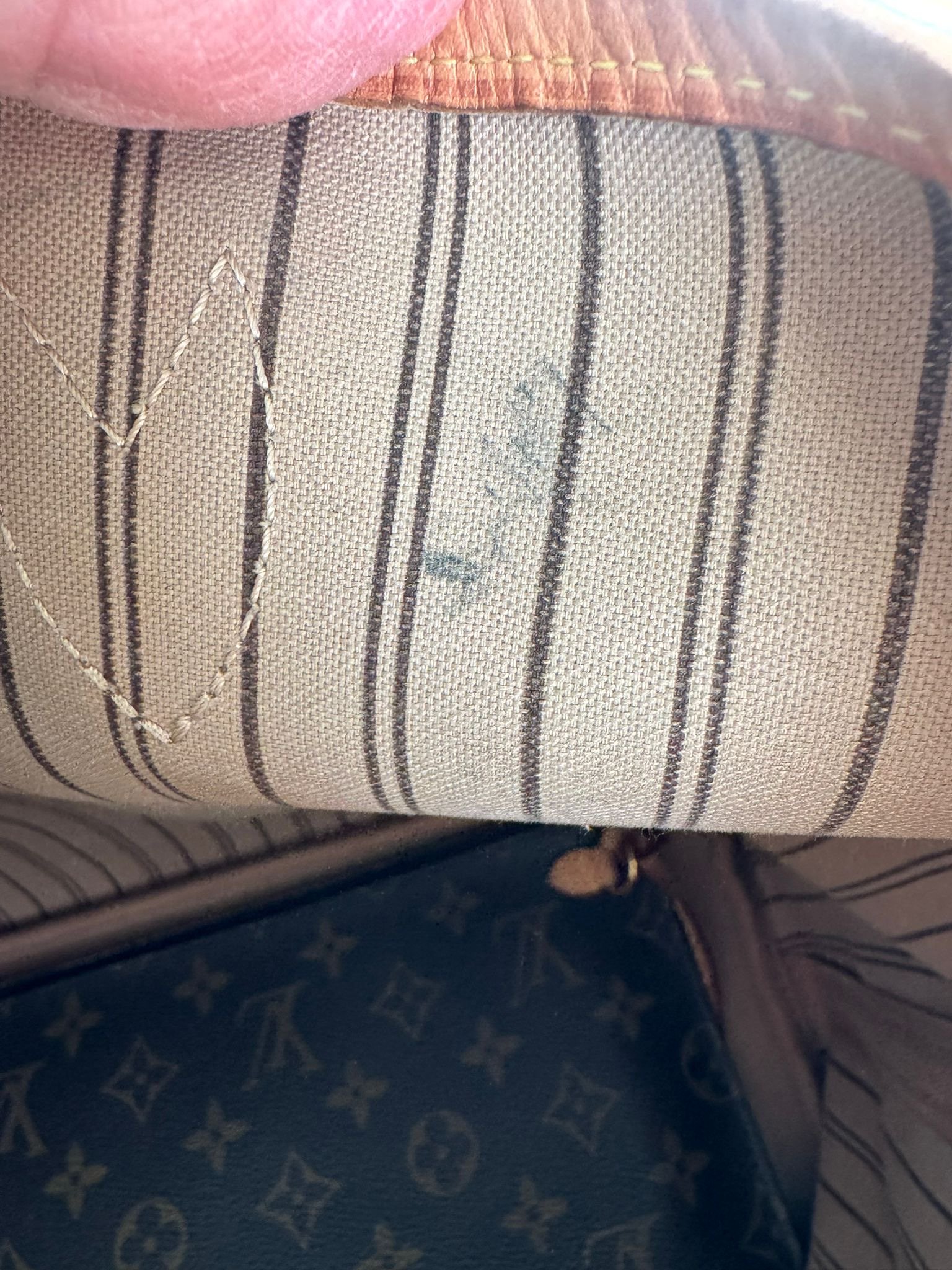 Louis Vuitton Neverfull MM – Monogram – Image 7